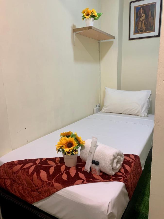 סינגפור Single Sharing Room And Short Hours Stay At Sandpiper Hotel מראה חיצוני תמונה